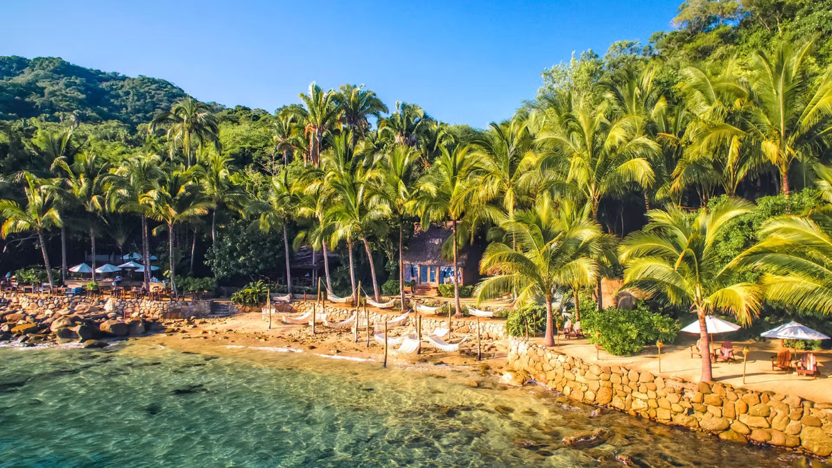 LAS CALETAS BEACH & ADVENTURE PARK